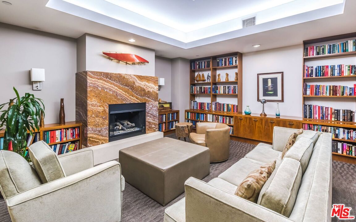 13650 Marina Pointe Drive, Unit 403 Marina del Rey, CA 90292 - Photo 44 of 47