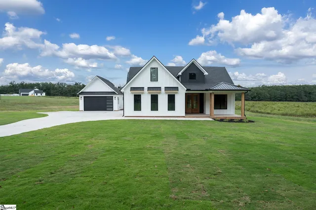 $599,900 | 723 Holliday Dam Road, Honea Path, SC 29654