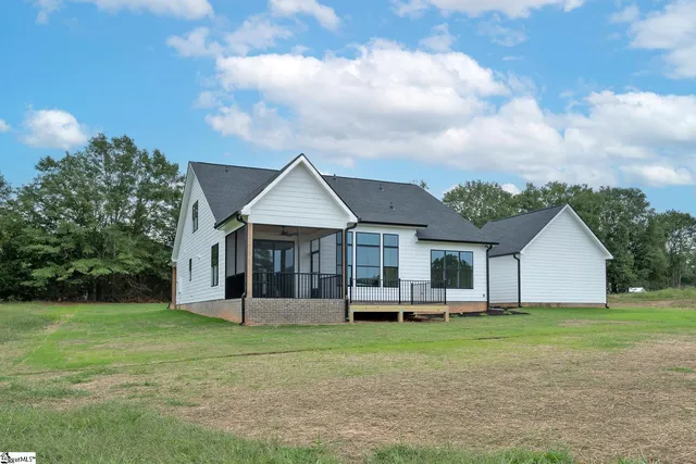 $599,900 | 723 Holliday Dam Road, Honea Path, SC 29654