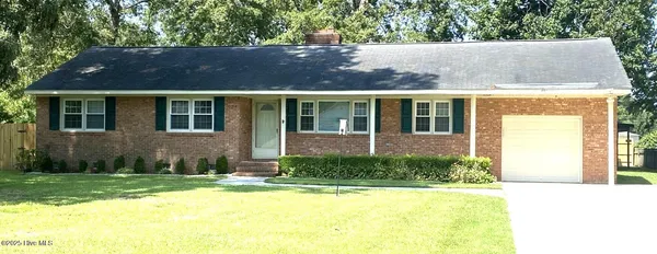 $1,800 | 461 Lora Lane, Winterville, NC 28590