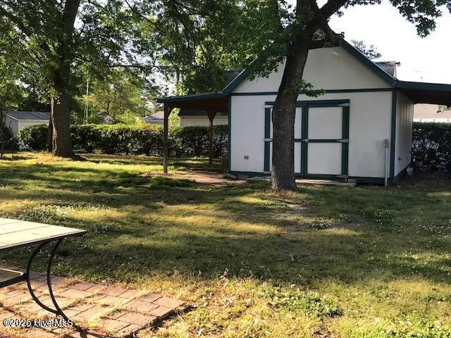 $1,800 | 461 Lora Lane, Winterville, NC 28590