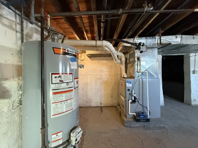 $149,900 | 4040 Rose Avenue, Lyons, IL 60534