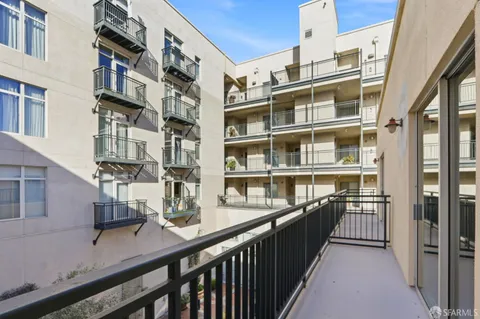 $1,050,000 | 25 South 3rd Street, Unit 118, San Jose, CA 95113