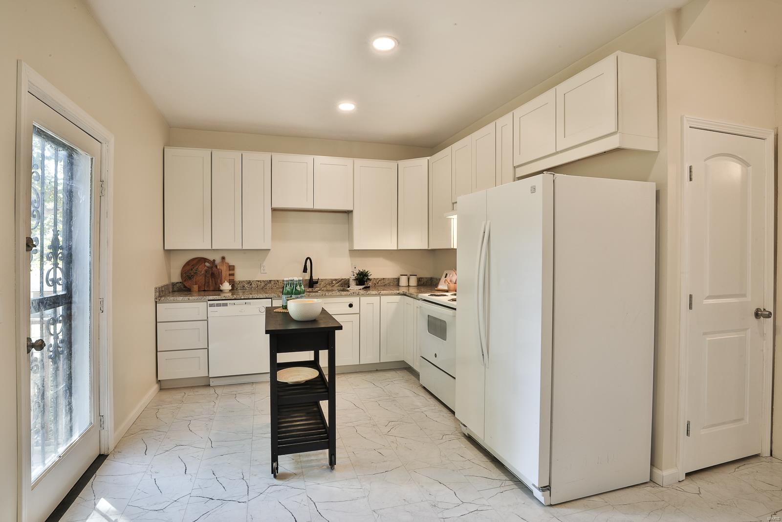 625 Carson Road St. Louis, MO 63135 - Photo 14 of 24 Gallery Image 14