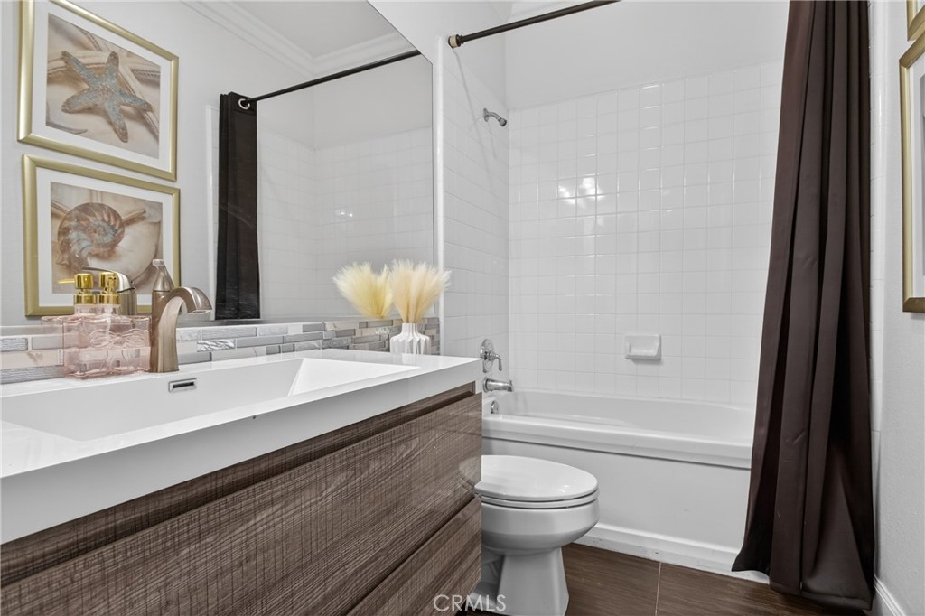25807 Arbor Lane Stevenson Ranch, CA 91381 - Photo 12 of 65