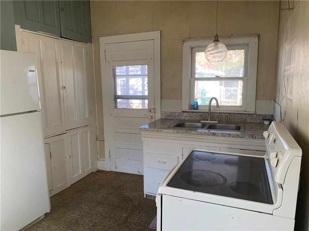 509 West Fort Scott Street Butler, MO 64730 - Photo 11 of 21