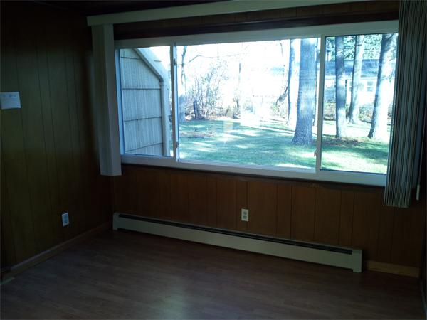 49 Garcia Street Springfield, MA 01129 - Photo 6 of 8