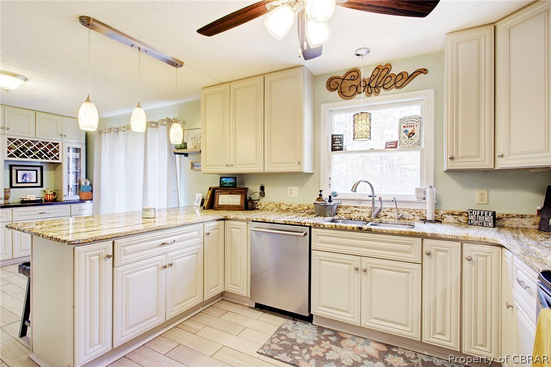 439 Holland Point Road Dutton, VA 23050 - Photo 27 of 50 Gallery Image 27