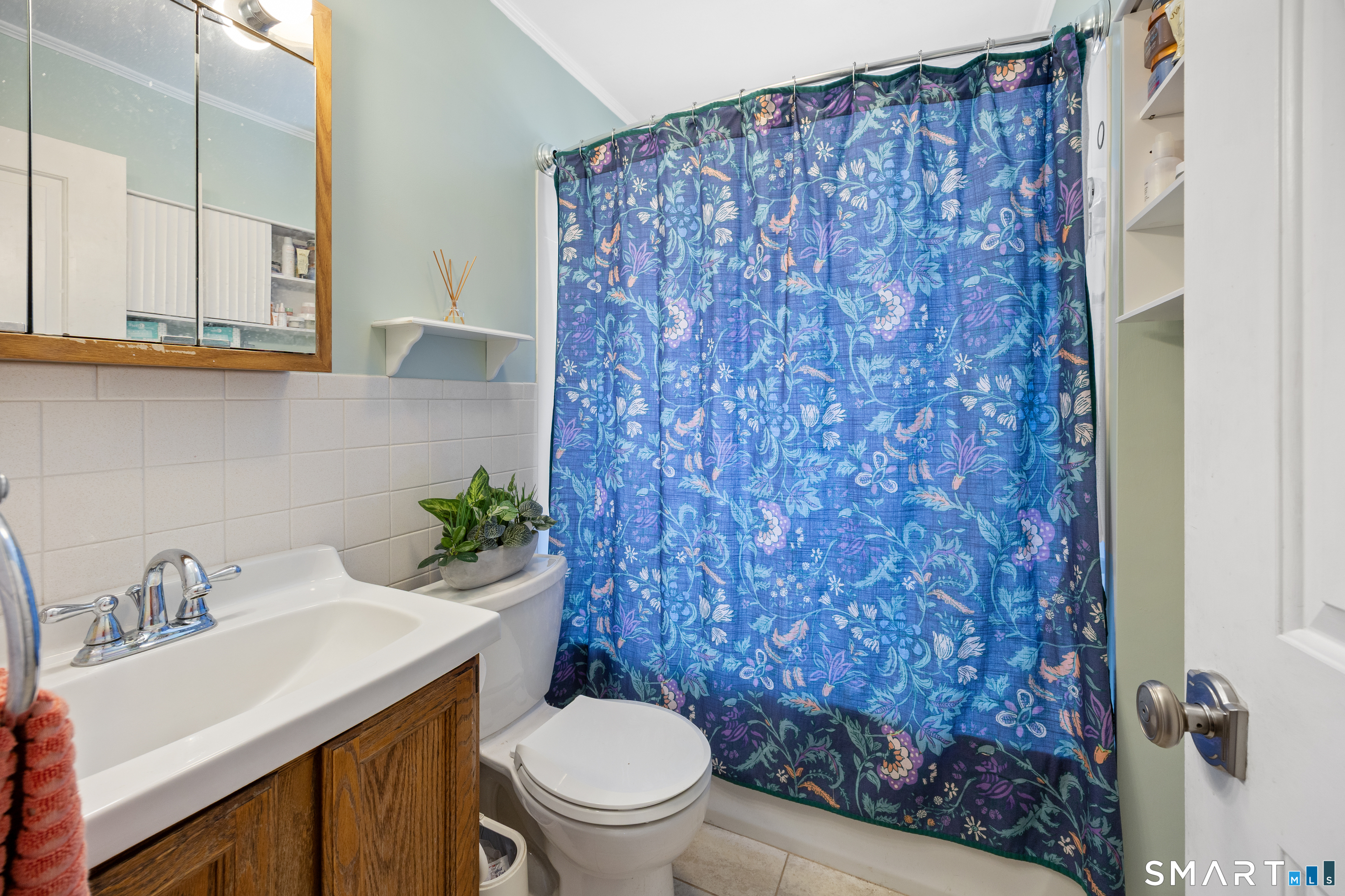140 Garfield Road Bristol, CT 06010 - Photo 20 of 33