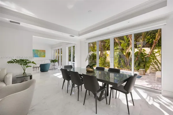 $25,000 | 2760 Brickell Court, Unit 2760, Miami, FL 33133