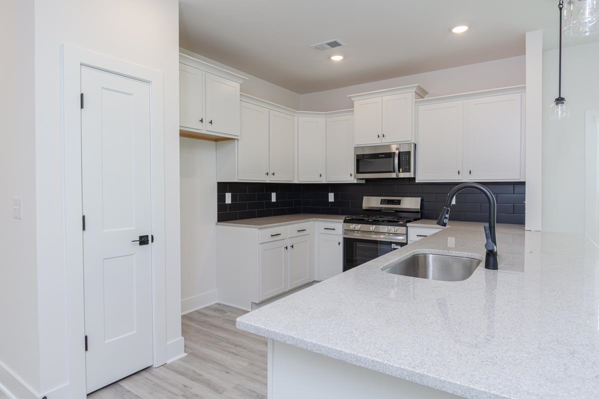626 Farcroft Trail Roebuck, SC 29376 - Photo 7 of 31