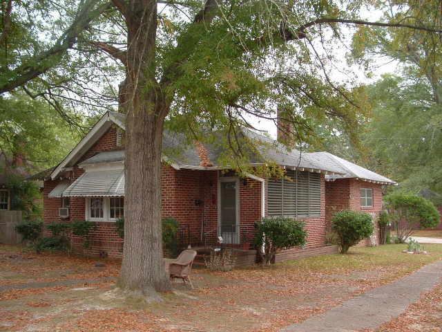 17 Dogwood Street Rome, GA 30161 - Photo 1 of 1 a front view of a house with a yard and tree