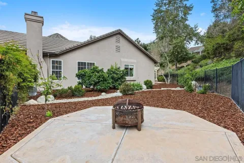 $1,050,000 | 2157 Berwick Woods, Fallbrook, CA 92028
