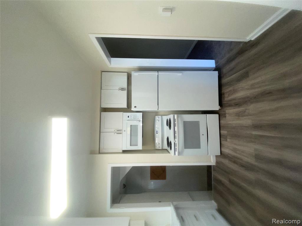 16207 Biltmore Street Detroit, MI 48235 - Photo 6 of 13
