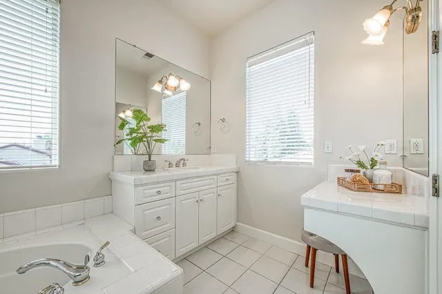 $850,000 | 1420 North Dewitt Avenue, Clovis, CA 93619