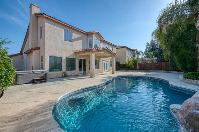 $850,000 | 1420 North Dewitt Avenue, Clovis, CA 93619