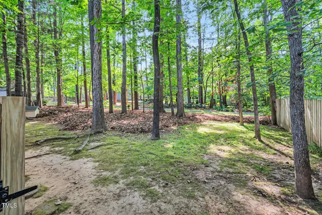 $520,000 | 11 Bridgeport Drive, Durham, NC 27713