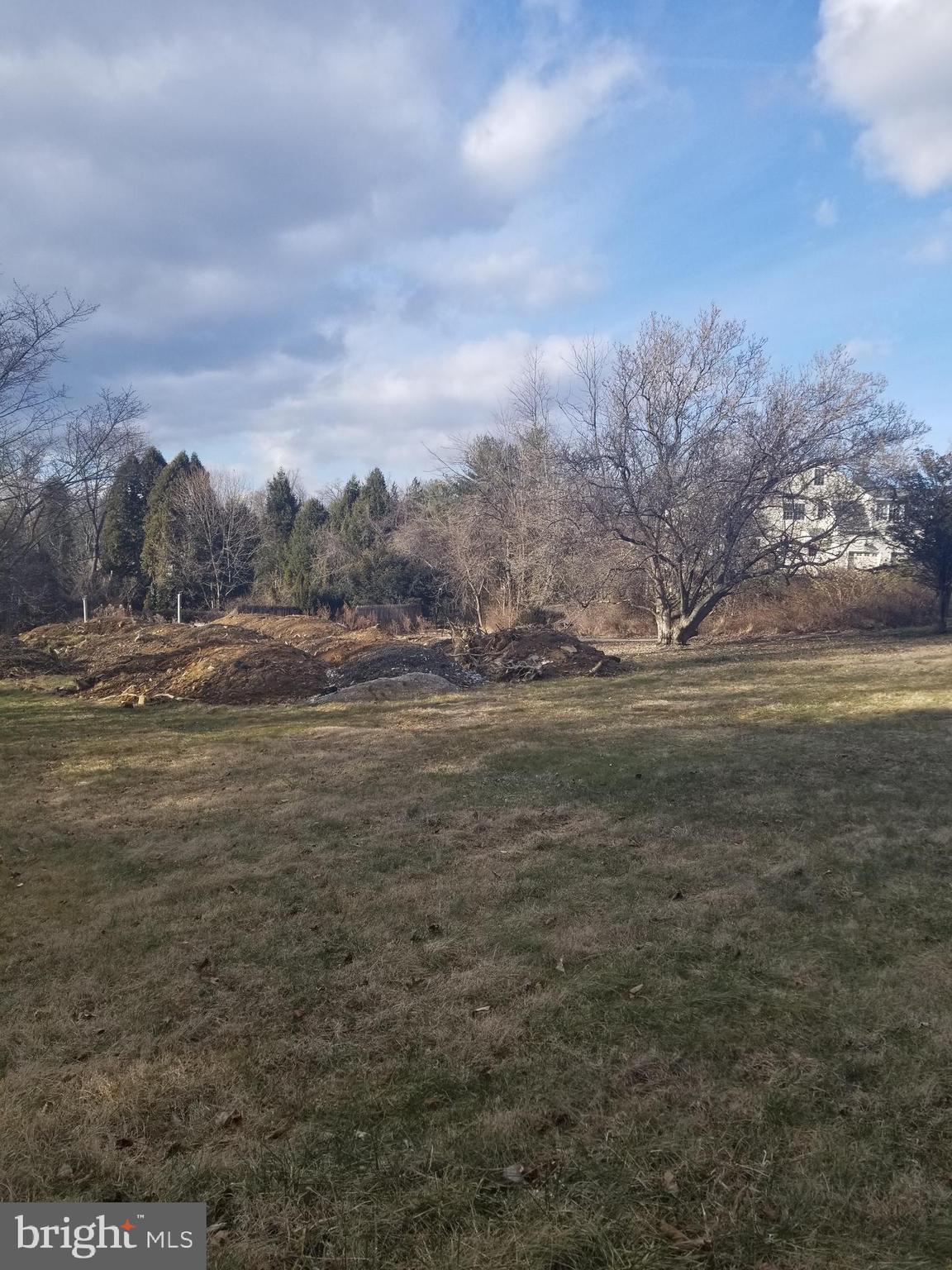 9 Dunminning Road Newtown Square, PA 19073 - Photo 4 of 4