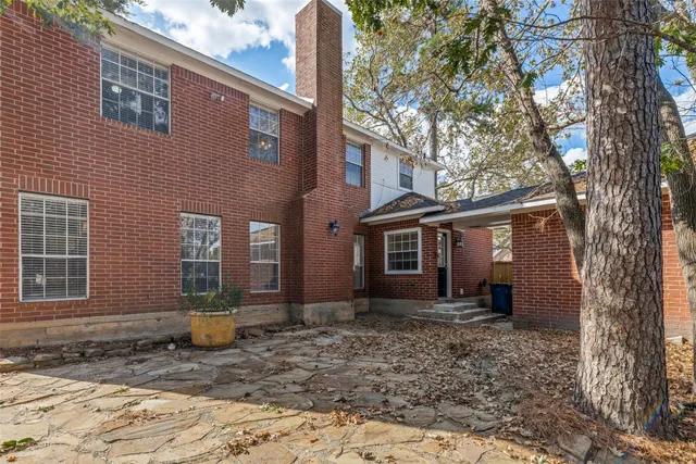 $2,350 | 19026 Owen Oak Drive, Humble, TX 77346