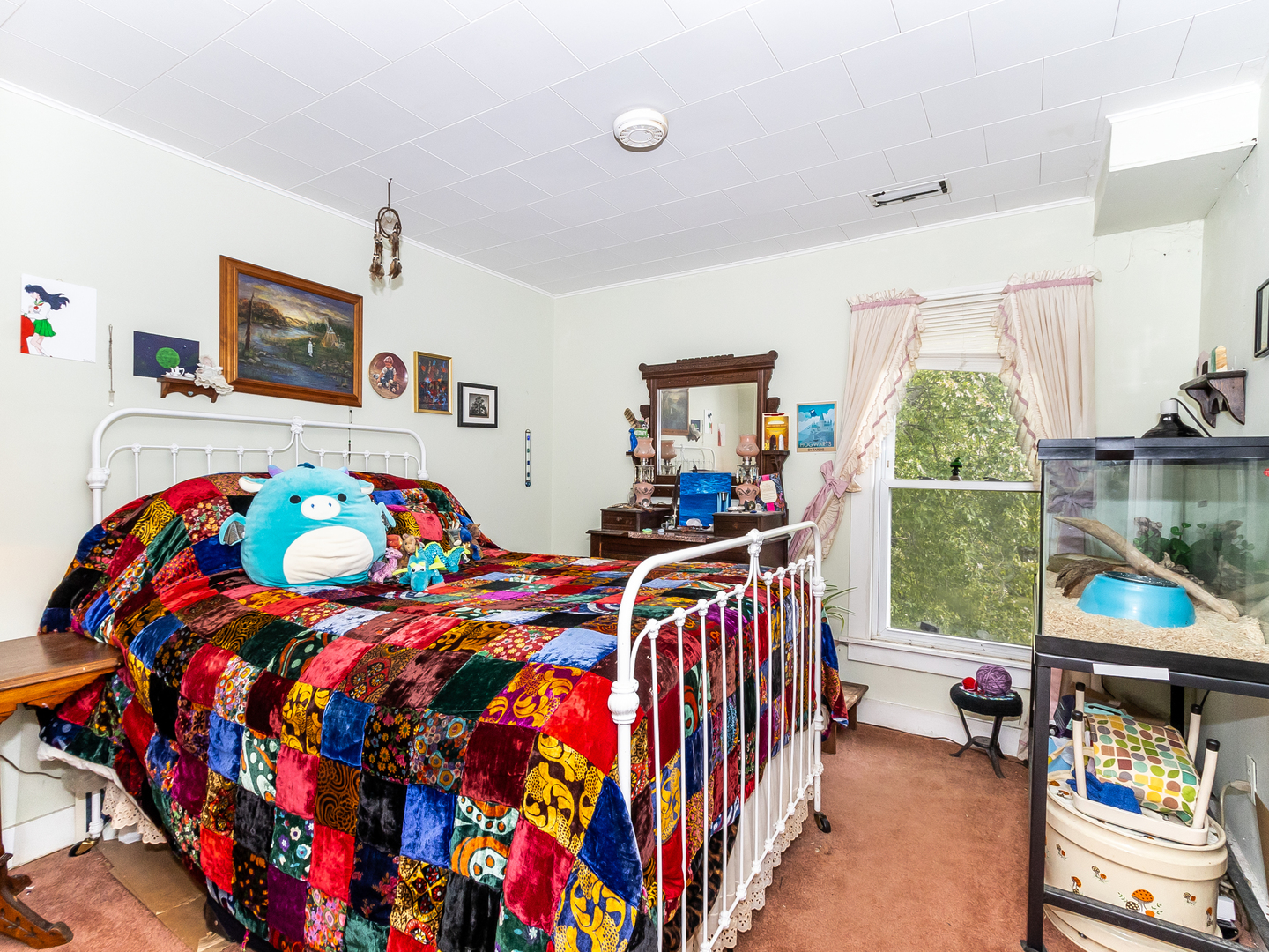 13561 West Kennedy Road Manhattan, IL 60442 - Photo 16 of 28 a bedroom with three beds and a baby crib