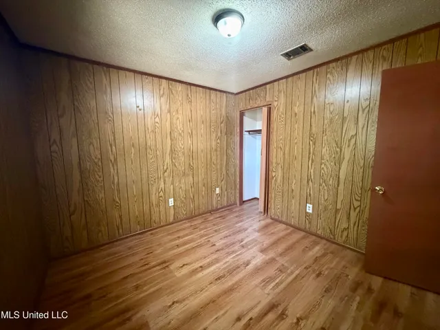 $925 | 5031 Community Avenue, Moss Point, MS 39563