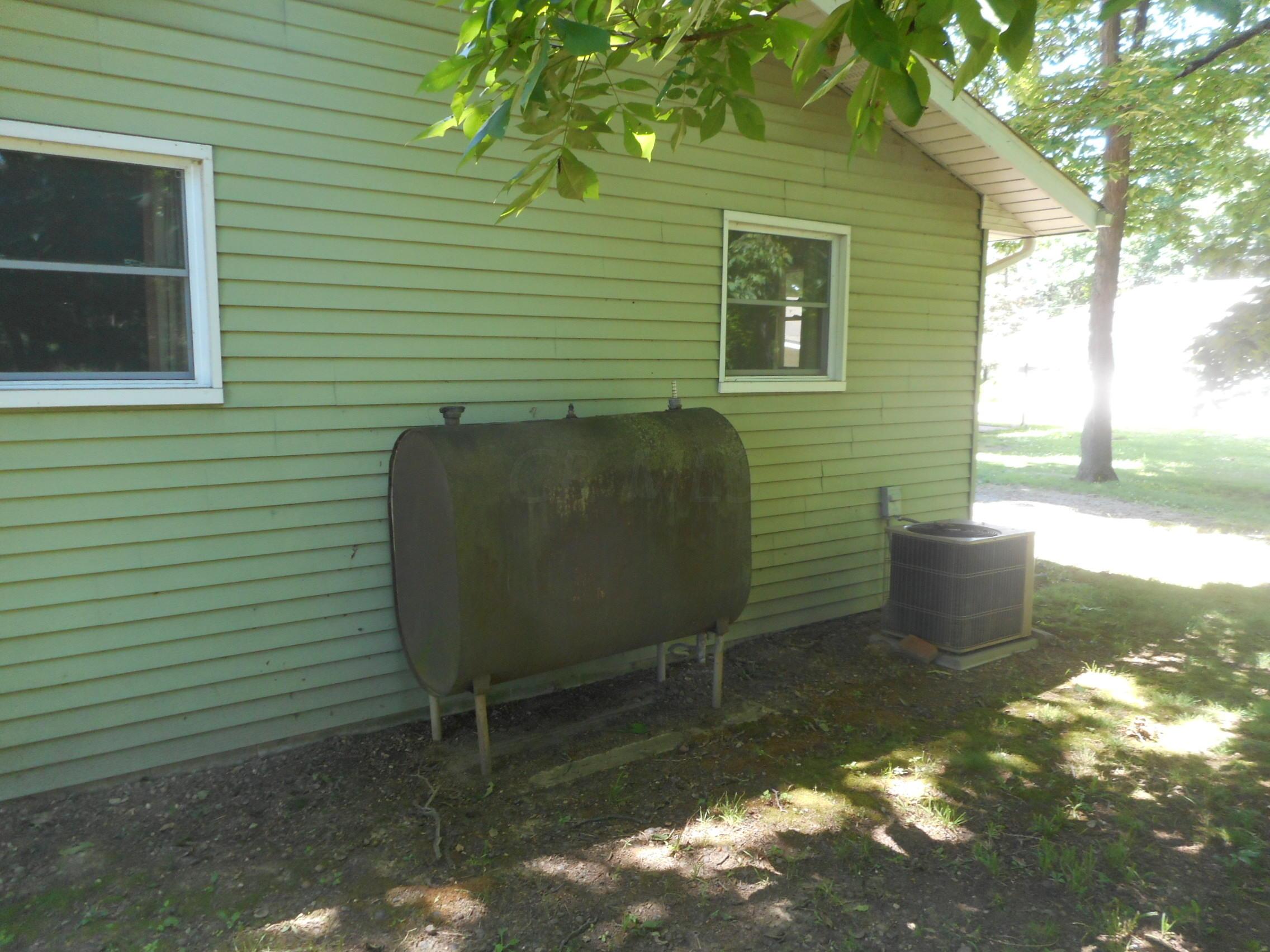 11909 Trenton Road Galena, OH 43021 - Photo 12 of 32 Gallery Image 12