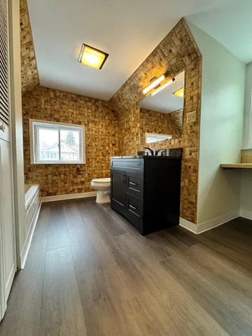 $324,900 | 71 Winifred Street West, St. Paul, MN 55107