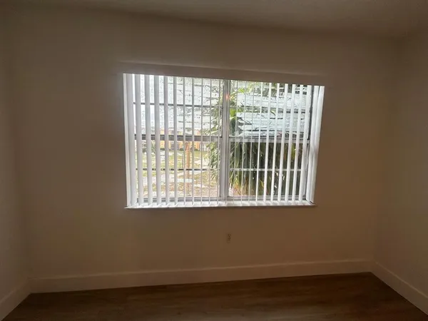 $1,450 | 4334 Northwest 9th Avenue, Unit 92B, Deerfield Beach, FL 33064