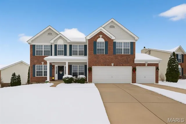 $485,000 | 210 Tanner Drive, Wentzville, MO 63385