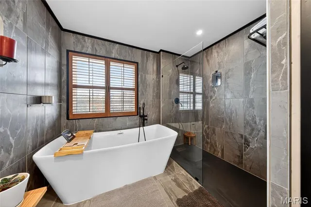 $485,000 | 210 Tanner Drive, Wentzville, MO 63385