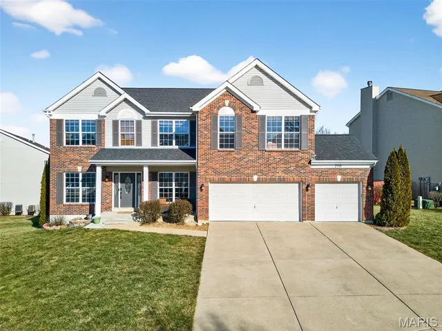 $475,000 | 210 Tanner Drive, Wentzville, MO 63385
