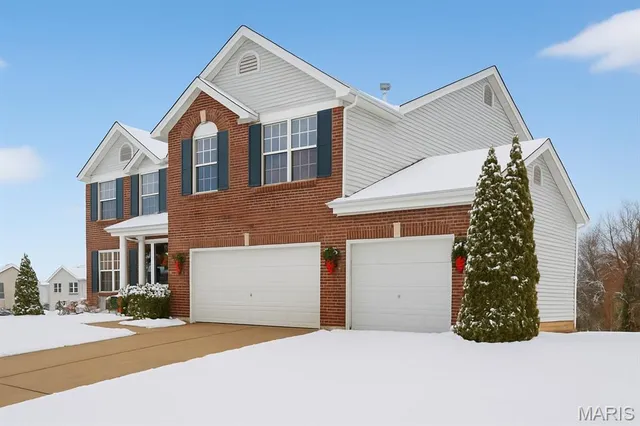 $485,000 | 210 Tanner Drive, Wentzville, MO 63385