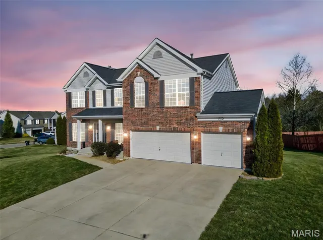 $475,000 | 210 Tanner Drive, Wentzville, MO 63385