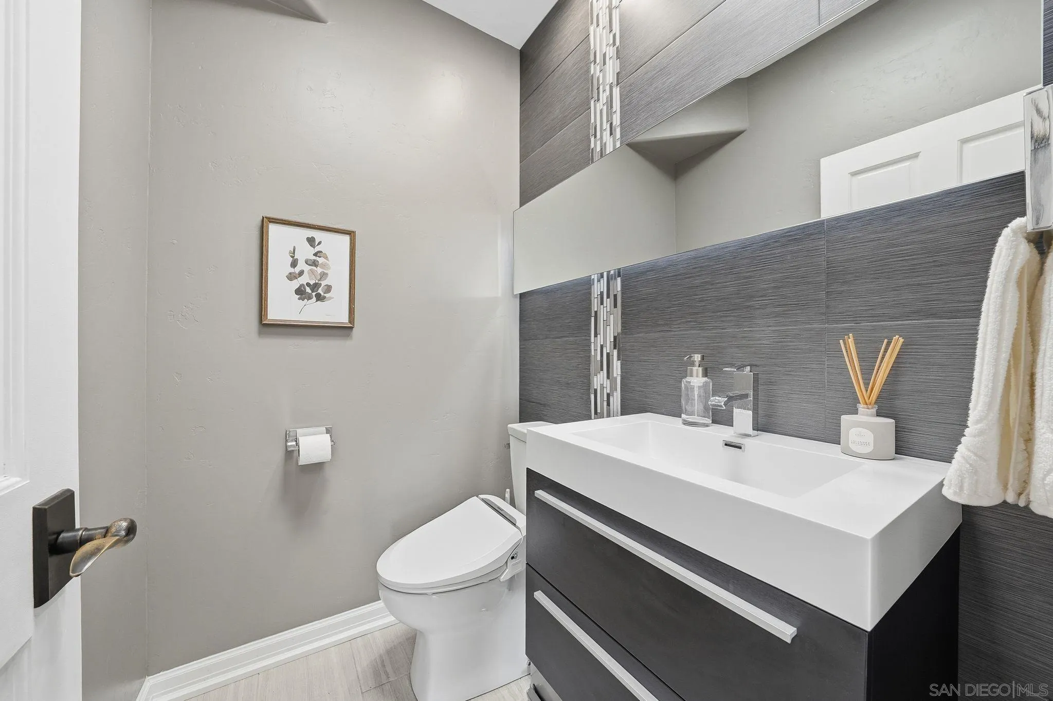 9610 Vista Del Sol Spring Valley, CA 91977 - Photo 26 of 73