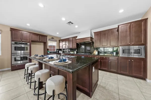 $1,649,000 | 1022 Straightaway Court, Oceanside, CA 92057
