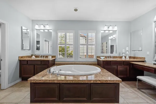 $1,649,000 | 1022 Straightaway Court, Oceanside, CA 92057