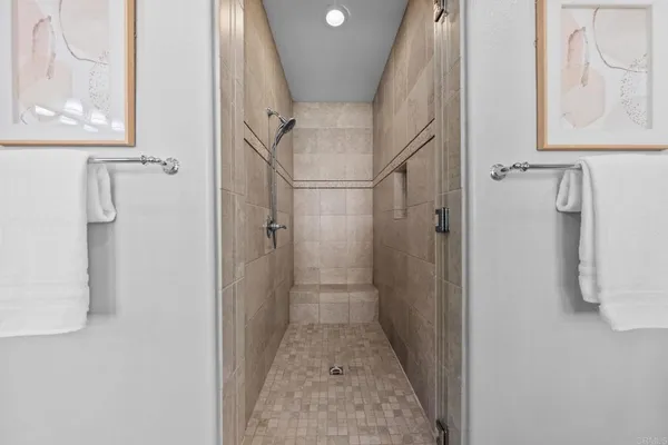 $1,649,000 | 1022 Straightaway Court, Oceanside, CA 92057