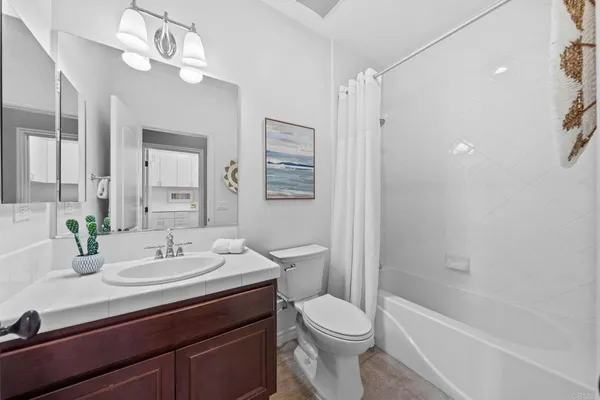 $1,649,000 | 1022 Straightaway Court, Oceanside, CA 92057