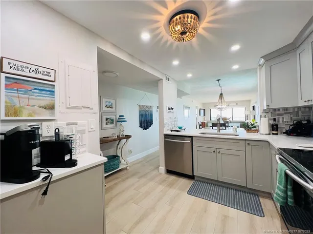 $6,500 | 9400 South Ocean Drive, Unit 608B, Jensen Beach, FL 34957