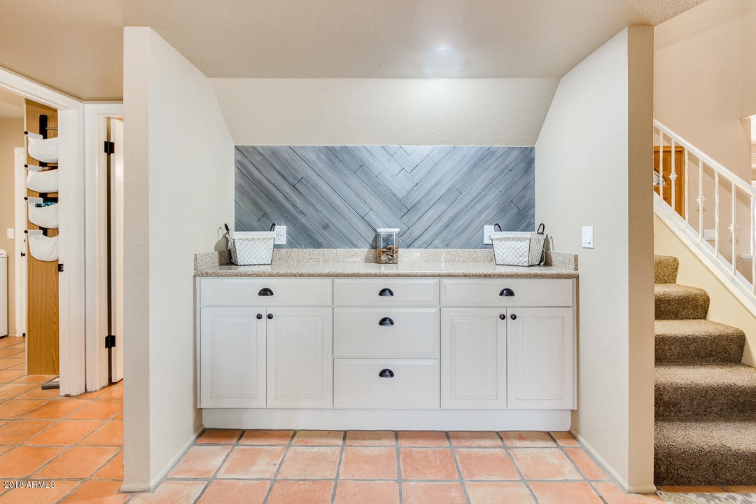 3435 East Rockledge Road Phoenix, AZ 85044 - Photo 11 of 52 10-Rockledge