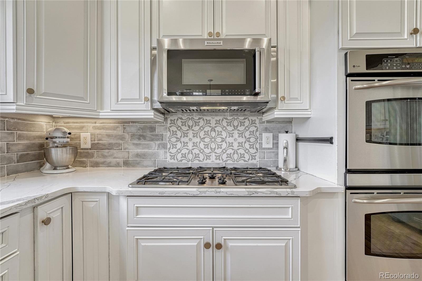 1575 Ridgetrail Court Castle Rock, CO 80104 - Photo 13 of 45