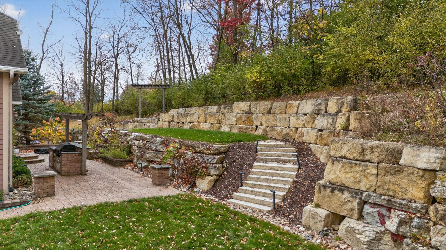 2449 Salem Heights Lane Southwest Rochester, MN 55902 - Photo 85 of 90 Gallery Image 85