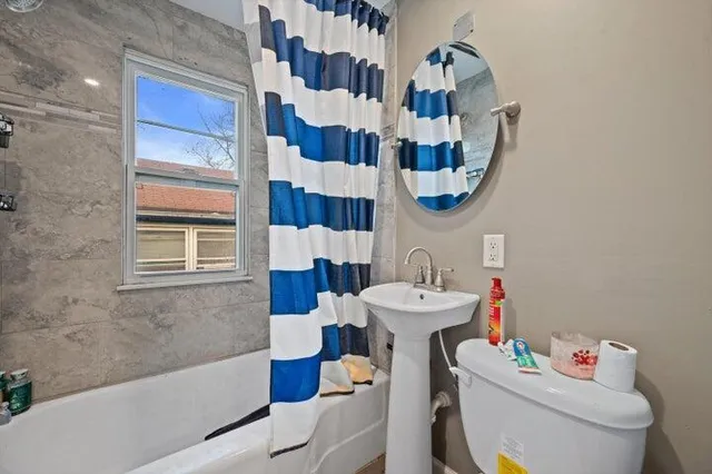 $242,000 | 5324 North 48th Street, Milwaukee, WI 53218