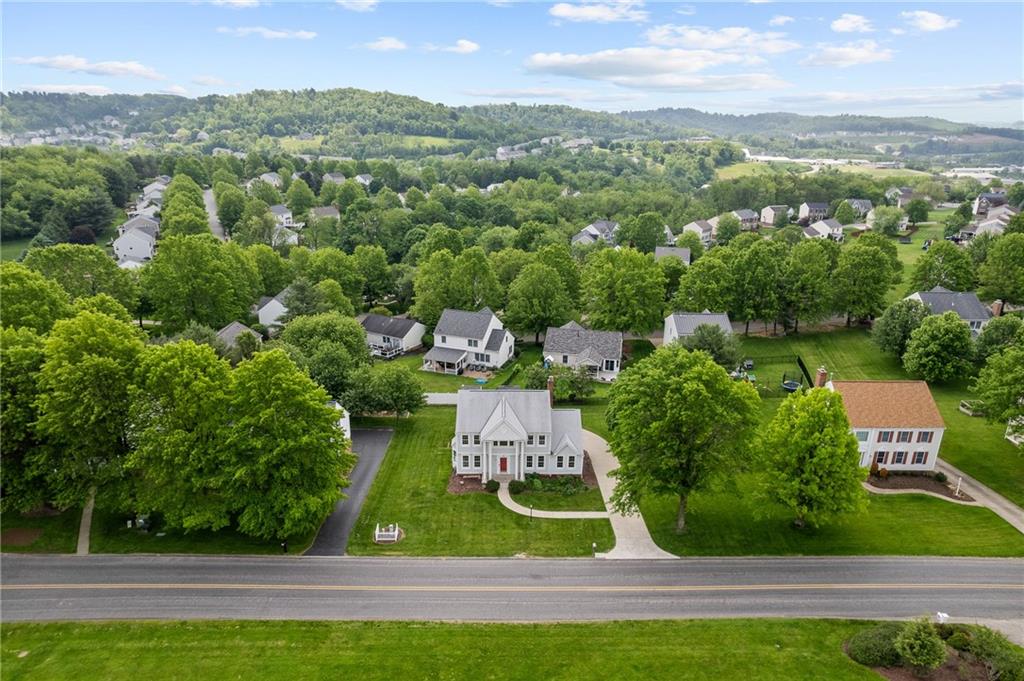 16 McBride Road Canonsburg, PA 15317 - Photo 42 of 43 Expansive and level front yard