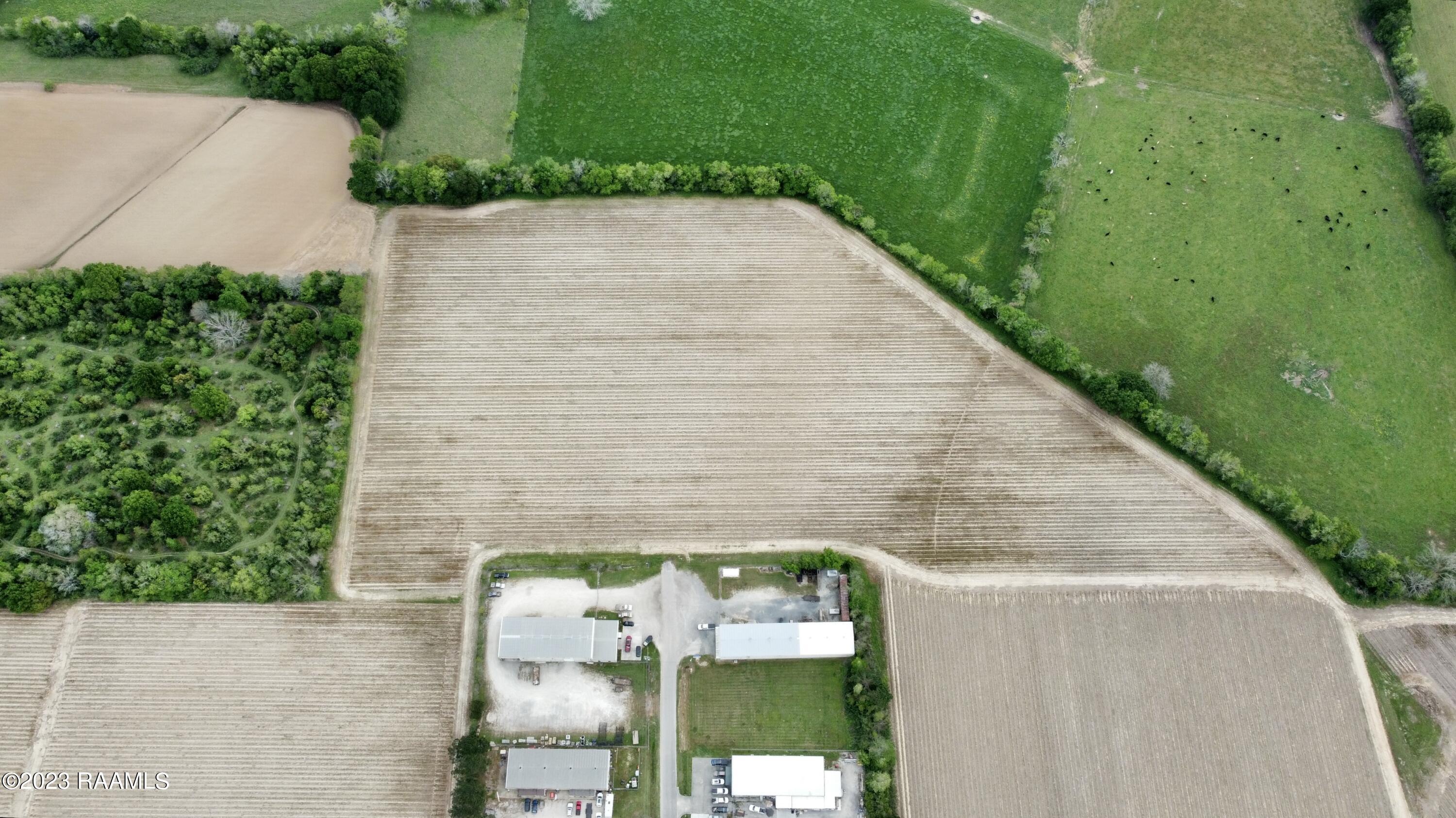 200 Blk Lafferty Drive Broussard, LA 70518 - Photo 2 of 6 Drone