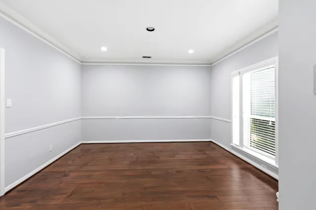 $3,100 | 11507 Del Monte Drive, Houston, TX 77077