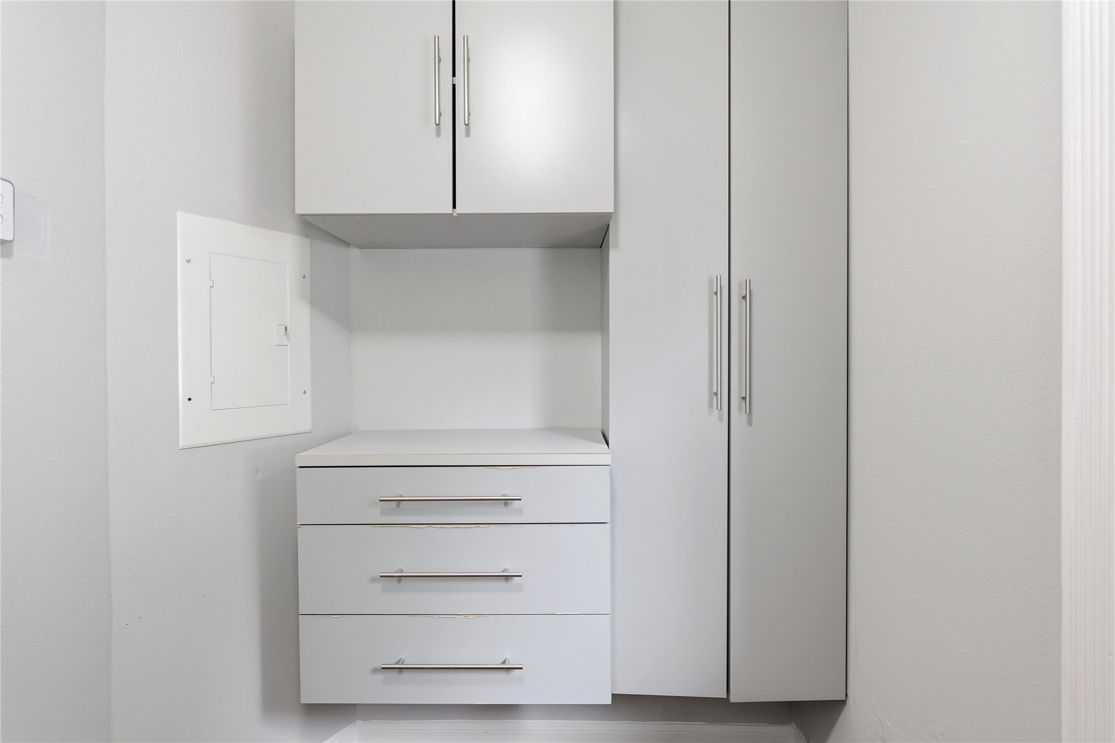 11507 Del Monte Drive Houston, TX 77077 - Photo 38 of 44 Utility room storage