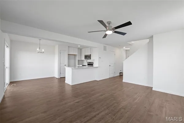 $288,387 | 1041 Vardon Mdws Drive, Union, MO 63084