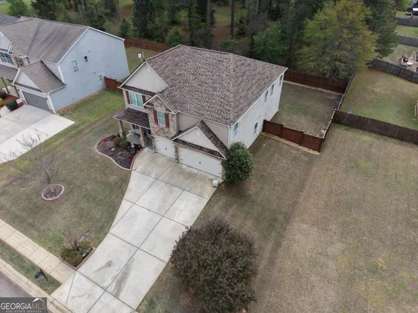 a backyard of a house
