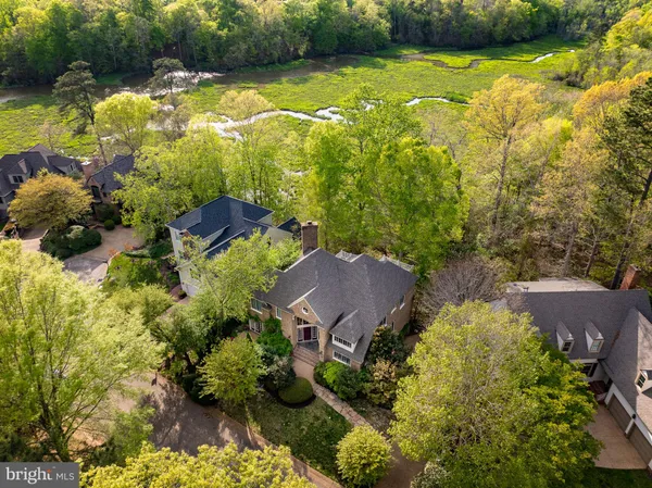 $1,100,000 | 20 The Palisades, Williamsburg, VA 23185